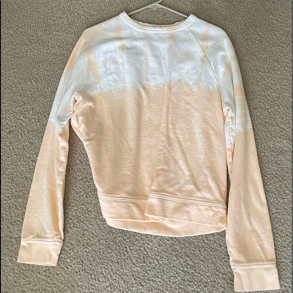 lightweight pullover